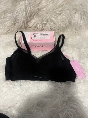 NWT Honeylove Bra Women’s Wireless,U Back Design, Push Up Support, T-Shirt Black